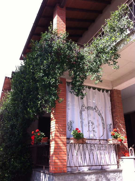 La Casa Creativa Bed & Breakfast Lomnago Room photo