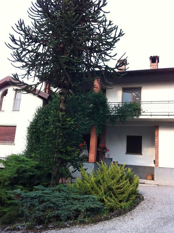 La Casa Creativa Bed & Breakfast Lomnago Room photo