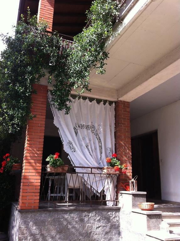 La Casa Creativa Bed & Breakfast Lomnago Exterior photo